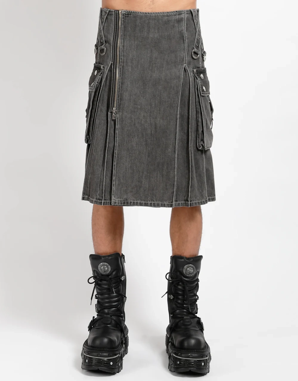 MEN SUPER KILT BLACK DENIM1